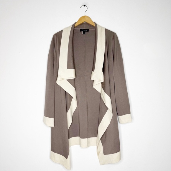 St. John Wool Rayon Blend Cardigan Jacket Size Medium Made in USA - Picture 3 of 5